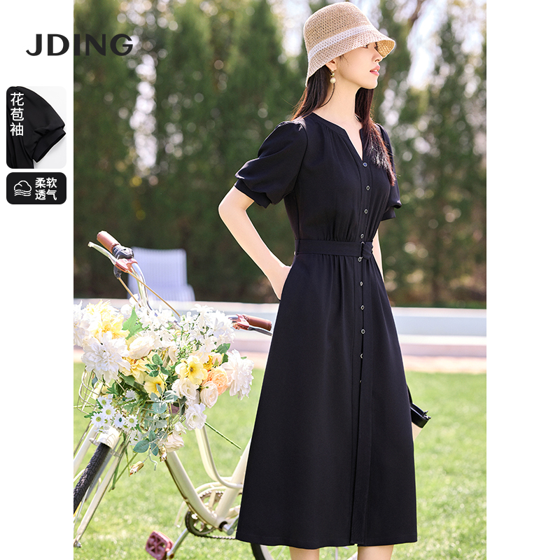 【商场同款】CJDJ517  “ 复古情怀小黑裙 ” 都市经典黑色收腰连衣裙 醋酸质地垂感 顺滑 吸湿透气 造型小灯笼袖，修饰大臂的线条