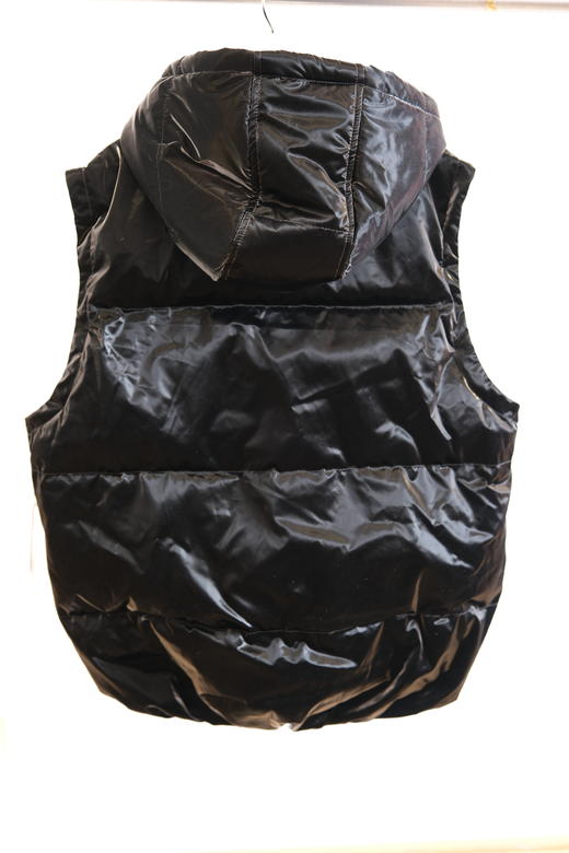 乔丹童衣大童羽绒马甲正黑色秋冬款JD2342018GS-001023 商品图1