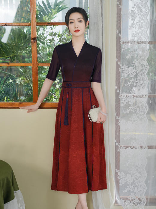 【高雅显年轻❗️轻奢复古长款连衣裙】用料奢华，彰显高贵，多种款式可选，复古黑色春夏款气质漂亮妈妈修身旗袍连衣裙，母亲节好礼L新年礼盒年货礼盒 商品图9