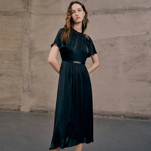 EITIE爱特爱夏季新款洋气气质高腰显瘦礼服连衣裙7477102 商品图2