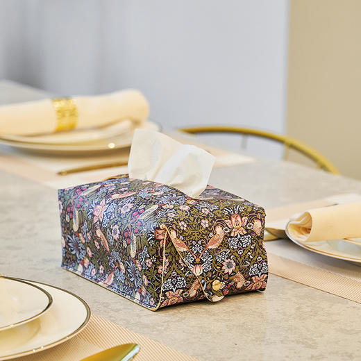 V&A博物馆 草莓小偷系列 车载 家用 两用 挂式 纸巾盒 商品图1