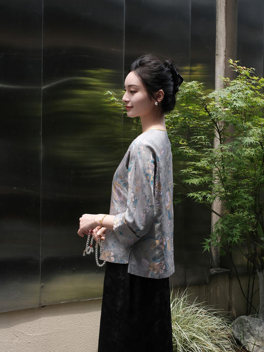盛唐婧 |真丝花罗百花齐放对襟外套 商品图13