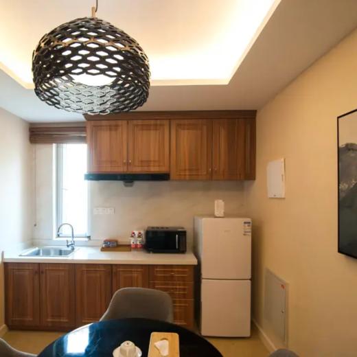 【烟台养马岛旅居】￥549起/双人1晚 --烟台隐居养马岛民宿度假套餐，欧式风情别墅，庭院深深，每一间客房望出去都是好景致 商品图6