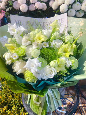 【绿野仙踪】采绿春香，混搭时尚大气花束