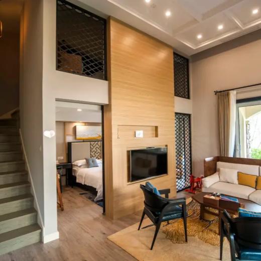 【烟台养马岛旅居】￥549起/双人1晚 --烟台隐居养马岛民宿度假套餐，欧式风情别墅，庭院深深，每一间客房望出去都是好景致 商品图7