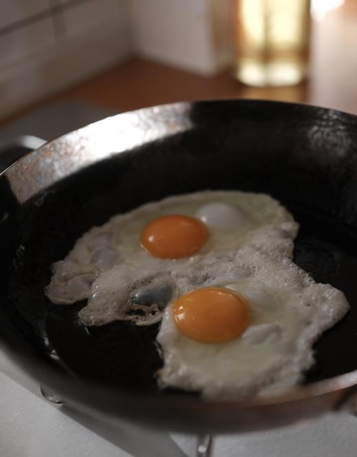 【高原散养绿壳蛋】 原生态 绿壳乌骨鸡蛋 胆固醇比普通鸡蛋低  30枚/份【生鲜发出不退不改，签收及时取出放在冰箱保鲜】（它比普通鸡蛋小） 商品图13