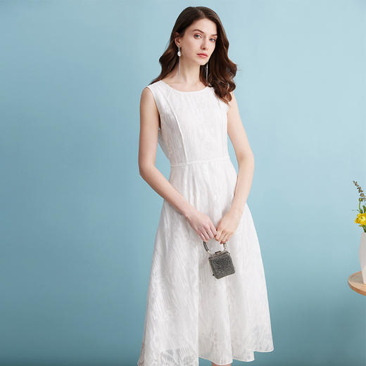EITIE爱特爱夏季新款时尚减龄无袖修身A字连衣裙7407153 商品图1