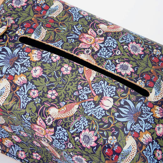 V&A博物馆 草莓小偷系列 车载 家用 两用 挂式 纸巾盒 商品图3