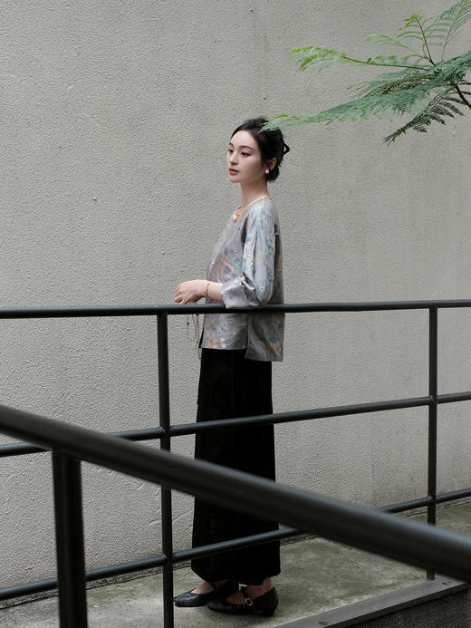 盛唐婧 |真丝花罗百花齐放对襟外套 商品图11