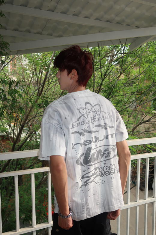 W420912135做旧破坏短袖T恤 商品图2