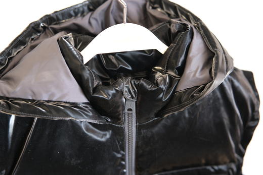 乔丹童衣大童羽绒马甲正黑色秋冬款JD2342018GS-001023 商品图3