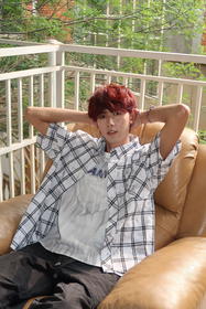 W429322173格纹做旧短袖衬衫