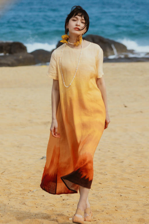 绽放旅行女装330朵/亚麻原创花型晚霞色度假旅游宽松短袖连衣裙 商品图5