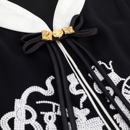 PF107斯尔丽2024新款新中式绣花精致流苏盘扣混搭强高级时尚质感外套 商品图4