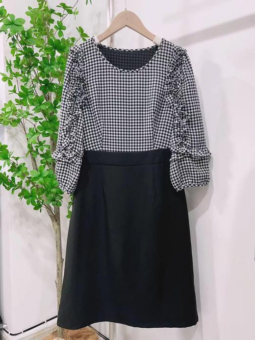 清货 1-格子拼接连衣裙-喜出 商品图1