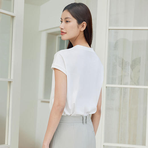 玳莎小盖袖圆领T恤女2024年夏季新款通勤上班纯色简约内搭棉上衣  EB32102 商品图1