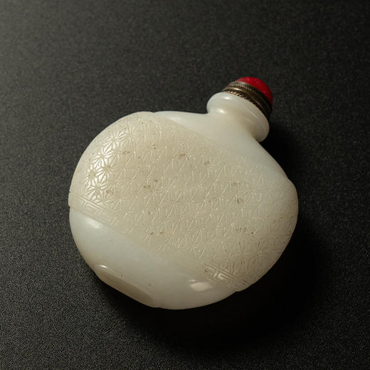 清 玉雕包福鼻烟壶 商品图4