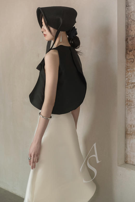 Kreuzzz  珍珠白/黑色古典卷边Sora Bonnet 商品图6