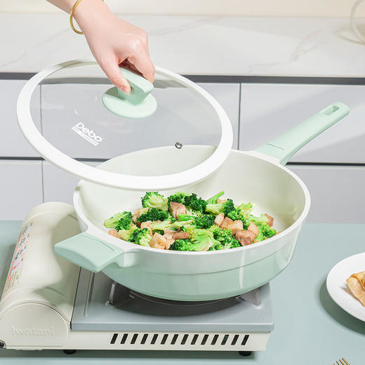 Debo德铂煎锅炒锅有钛不粘锅平底家用炒菜锅少油烟炉灶通用 费利昂 商品图1