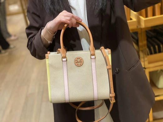 母亲节折扣￥1850🇺🇸直邮，Tory Burch/TB新款Blake帆布小号托特包，马卡龙拼色~~可手提可斜挎，约25x19x11cm 商品图4