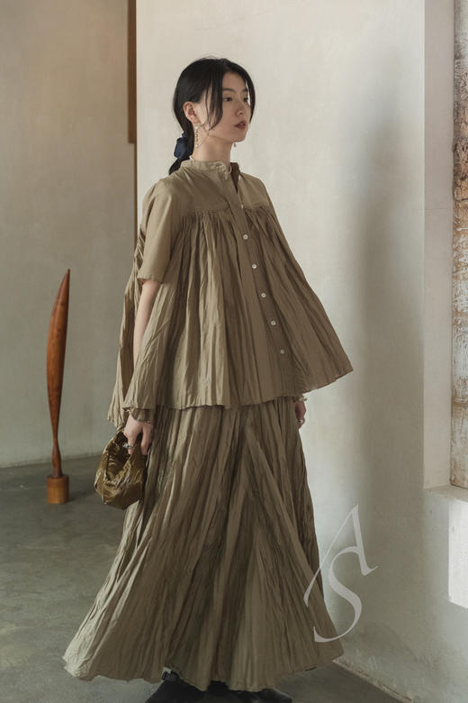 Mark Kenly Domino Tan 浅银灰/卡其色NIKI薄棉百褶半裙 商品图10