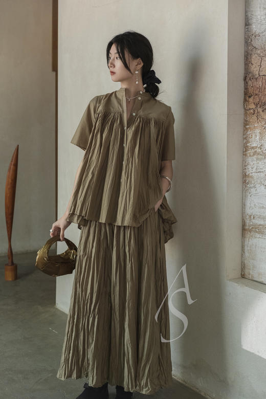 Mark Kenly Domino Tan 浅银灰/卡其色NIKI薄棉百褶半裙 商品图8