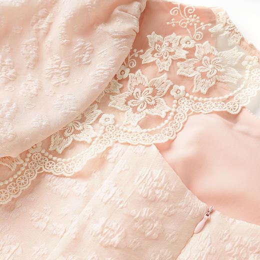 法式浪漫轻奢精致时髦，收腰钉钻短袖提花连衣裙WLZD- 2415101 商品图3