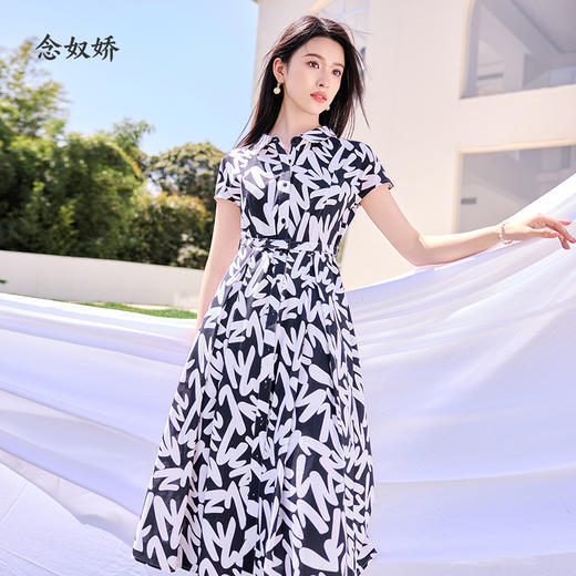 【商场同款】CND4597 “艺术家连衣裙 ”轻薄纯棉 衬衫领几何线条连衣裙 收腰显瘦 中长款了连衣裙 商品图4