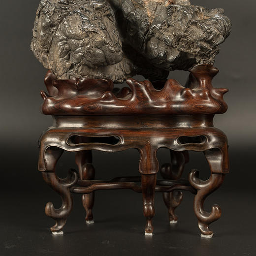 清 灵璧石狮形文房赏石（红木座） 商品图3