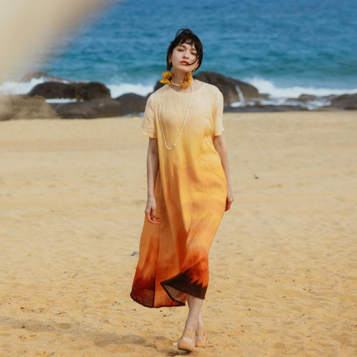 绽放旅行女装330朵/亚麻原创花型晚霞色度假旅游宽松短袖连衣裙 商品图0