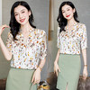 YQ小清新碎花中袖时尚衬衫女夏2024新款气质V领轻熟高端桑蚕丝上衣 商品缩略图1