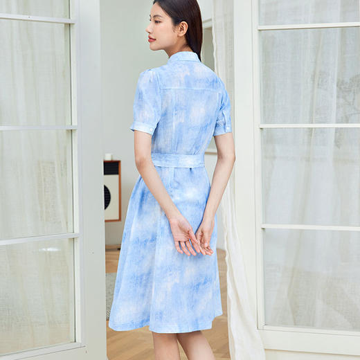 玳莎印花真丝连衣裙2024年夏季新款清新时尚系带收腰中长款衬衫裙  EB35108 商品图3