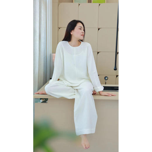 【抖音专属】圆领小衫（23708004-山矾） 商品图1