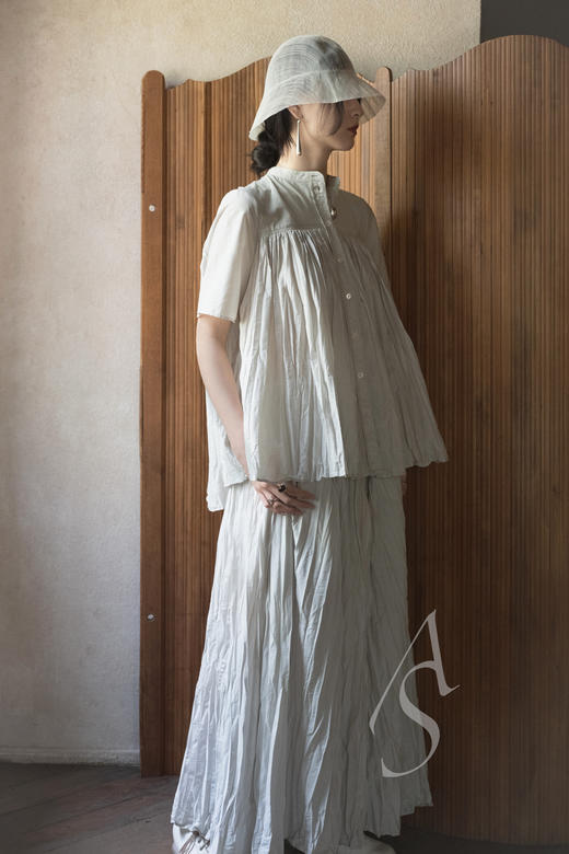 Mark Kenly Domino Tan 浅银灰/卡其色NIKI薄棉百褶半裙 商品图2