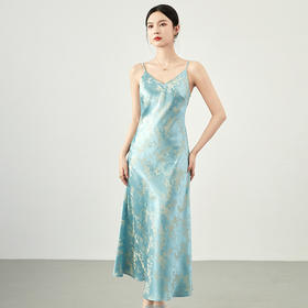 白月光清冷感法式气质典雅，吊带外穿醋酸连衣裙WLZD-2415109