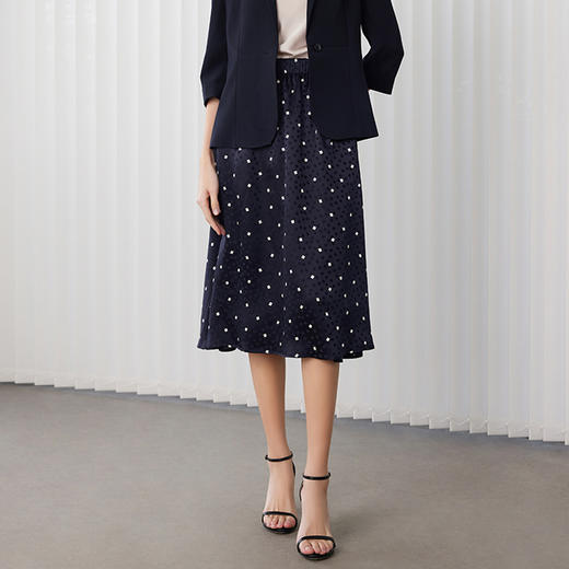 【桑蚕丝印花半裙】24年春夏女士新品100%桑蚕丝白点米格薄款半身包臀裙 商品图1