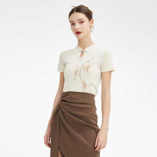 PF601斯尔丽2024新款滑爽不贴身针织旗袍领国风绣花百搭上衣女式针织衫 商品图2