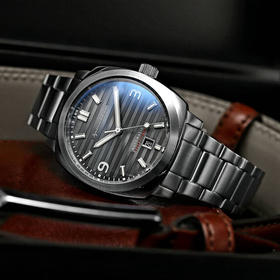 英国SPINNAKER三角帆HULL钢带自动机械手表复古夜光防水SP5073