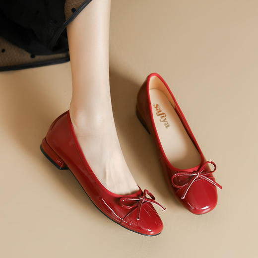 品质好货 | Safiya/索菲娅2024春百搭舒适蝴蝶结浅口芭蕾单鞋 SF41111743 商品图3
