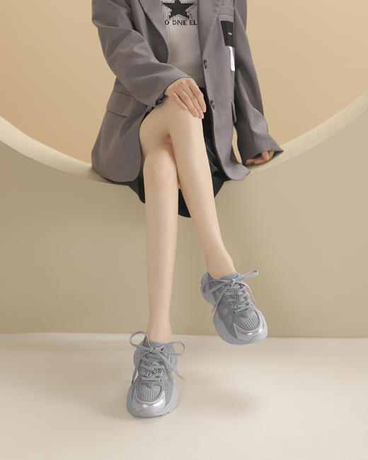 westory春季新款休闲厚底轻便舒适圆头百搭老爹鞋板S24CM74251 商品图6