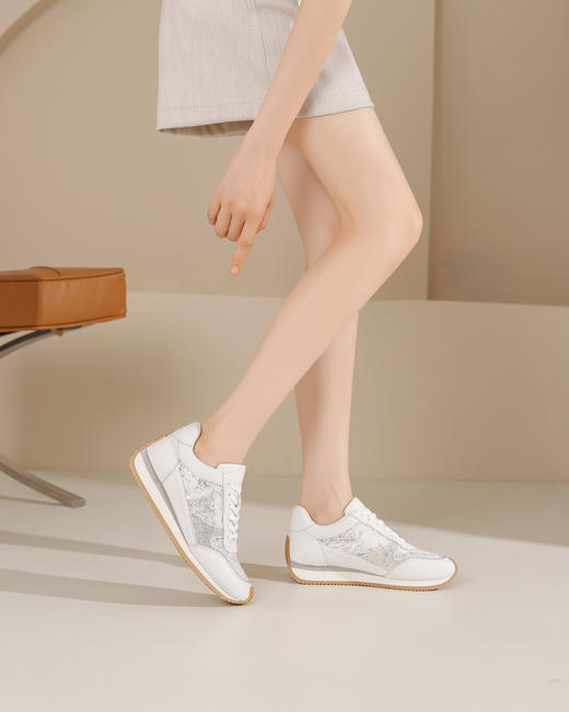 westory运动鞋阿甘鞋休闲厚底轻便舒适圆头百搭老爹鞋板S24CM74221 商品图7