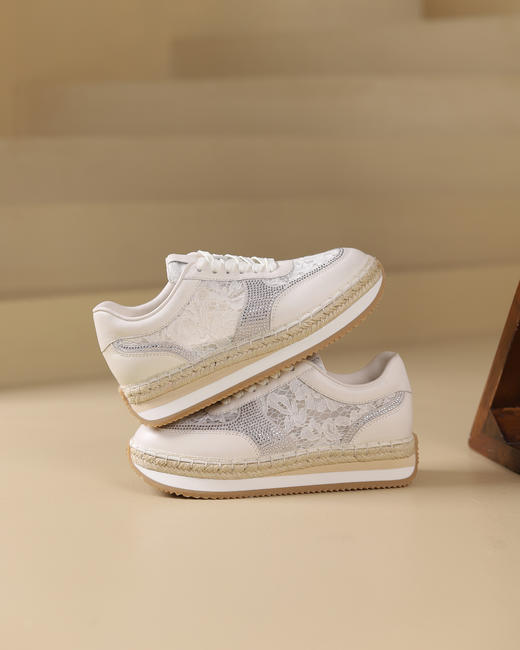 westory厚底运动小白鞋阿甘鞋休闲厚底轻便舒适圆头百搭老爹鞋板S24CM74211 商品图3