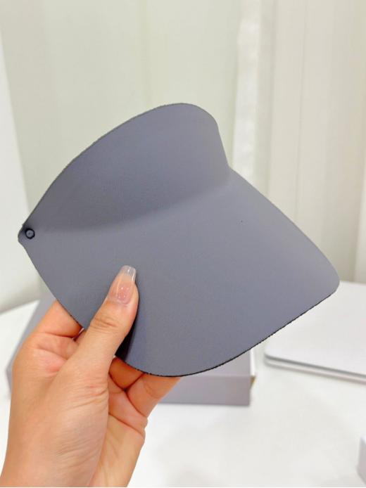 🔆【BanZi儿童防晒帽】🔺亲肤面料，轻薄透气不透光，久戴不闷汗✔️ 🔺宽大帽檐，全面呵护孩子的头部🌟 商品图4