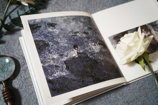 《关于月亮的诗》情绪在安静的月色下汹涌或浓或淡的心事 商品图0