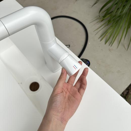 2001可抽拉升降面盆龙头 商品图2