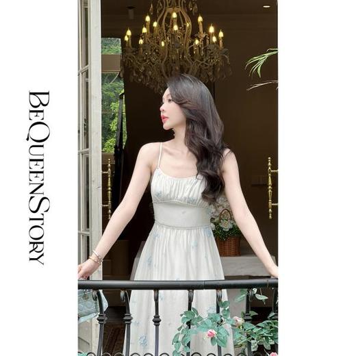 【大货捡漏，不退不换】  【清风绘梦】高级感刺绣提花堆褶设计收腰吊带连衣裙 商品图4