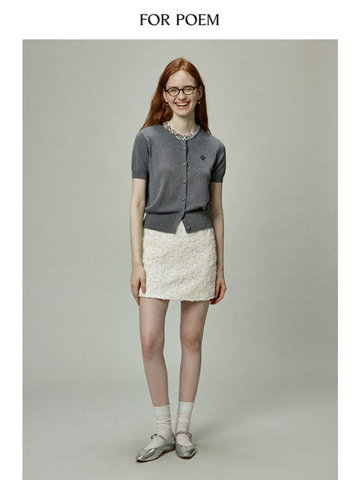 ForPoem 现货 24/SS夏季花朵系列肌理花朵面料百搭显瘦防走光短半裙 商品图2