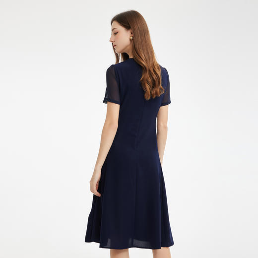 PF884斯尔丽2024新款撞色显瘦OL高级白领通勤收腰放摆连衣裙 商品图1