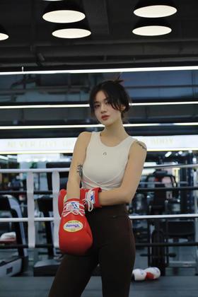 探索运动穿搭的更多可能性