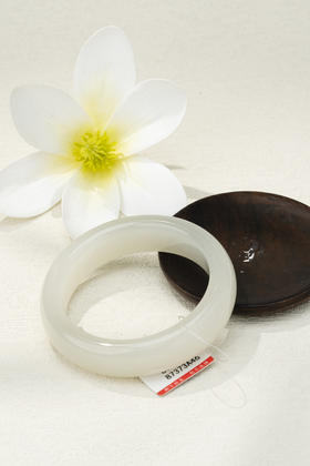 精品和田玉手镯